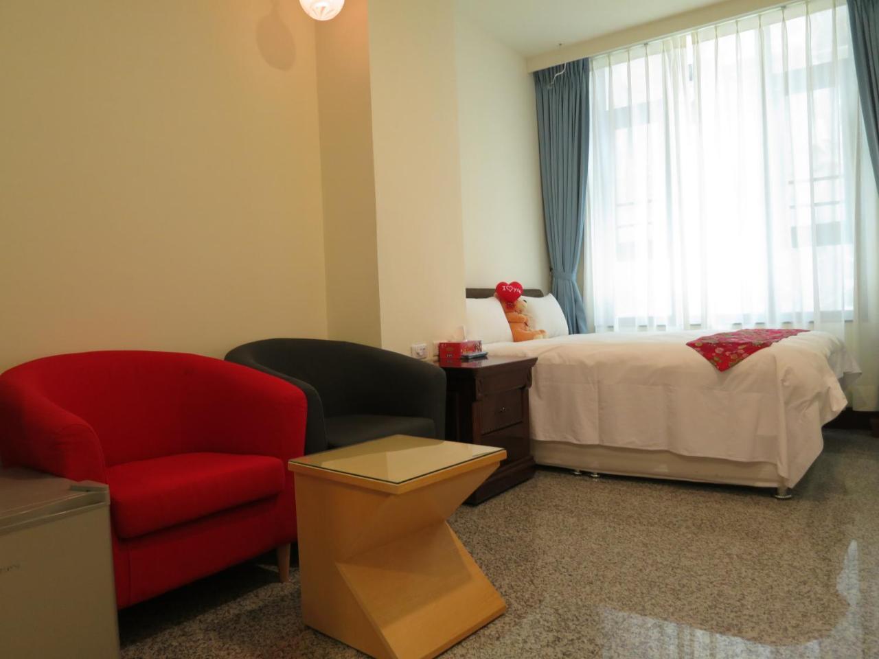 Sun Moon Lake Crown Yu Hotel Yuchi Exterior photo